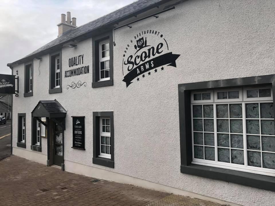 Scone Arms Hotel New Scone Exterior photo